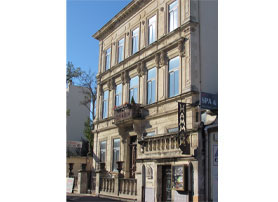 BOUTIQUE